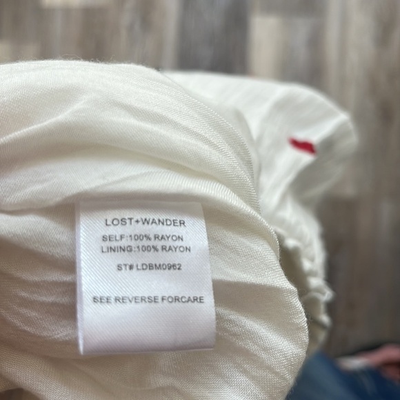 Lost and Wander embroidered Off the Shoulder Maxi Dress size medium M - Picture 7 of 7